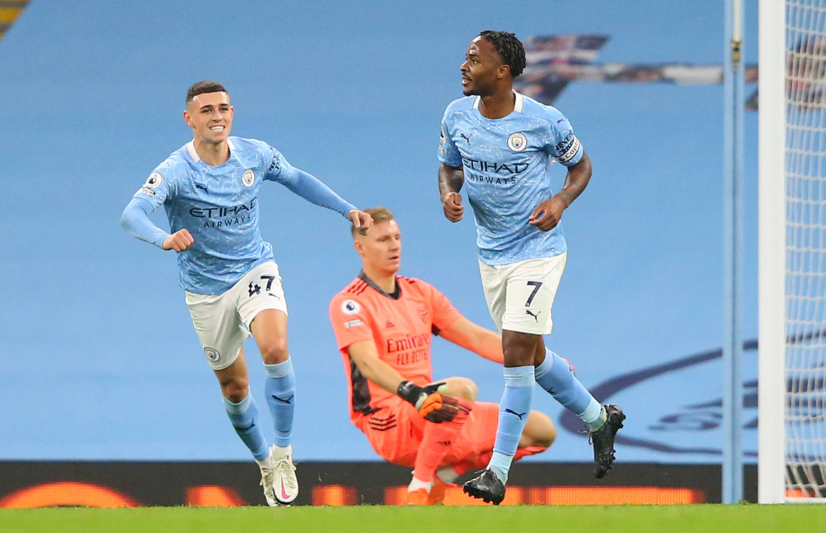 稳定的后防 稳定的后防